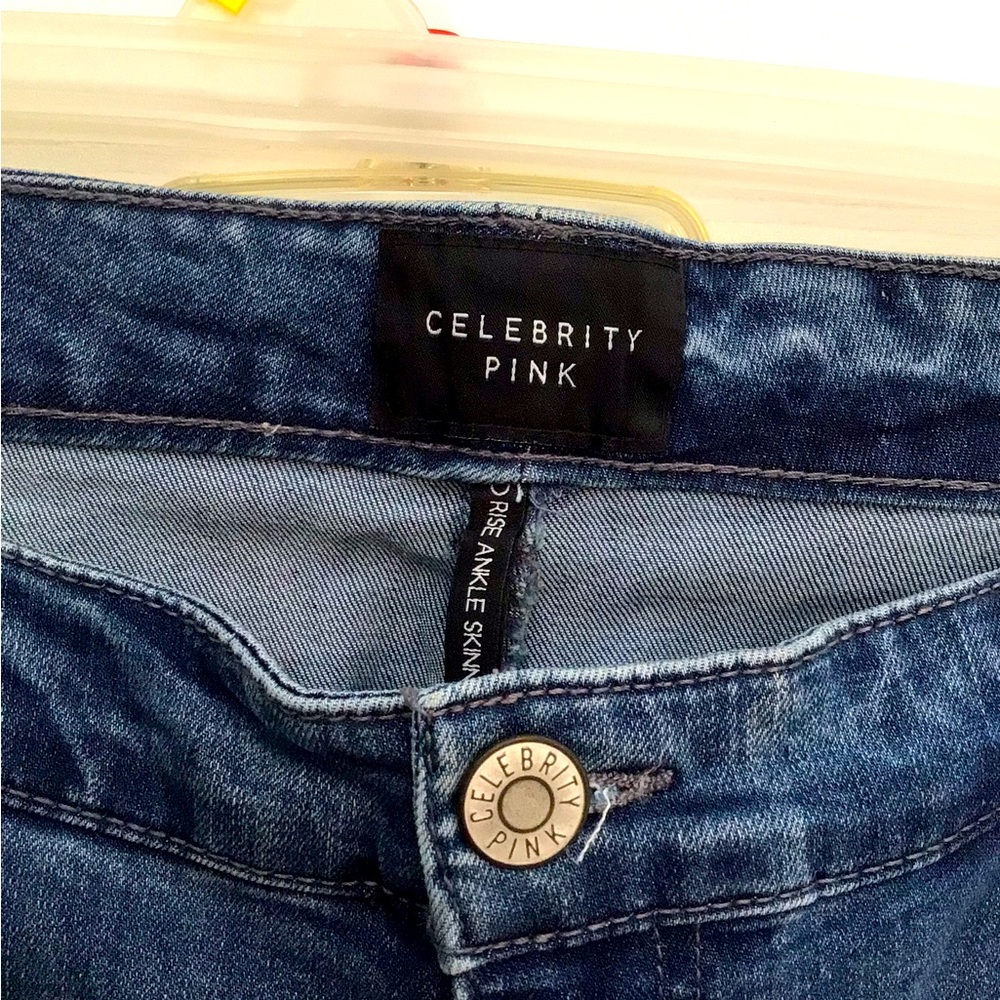 Celebrity Pink skinny jeans. Pearl accents. Distressed. - Picture 3 of 5